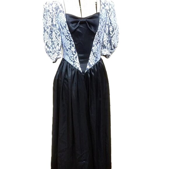 Vintage Formal Dress 31"B Black Satin Bows White Lace Puff Sleeves Evening Gown - Picture 2 of 11